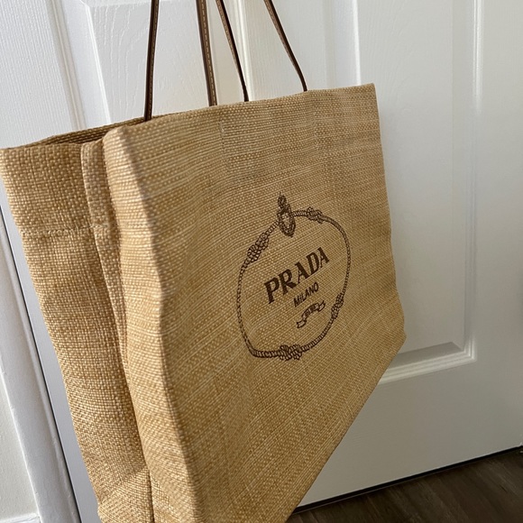 Prada Raffia Beach Tote Authentic - Picture 3 of 6
